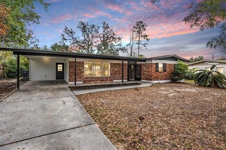 929 Skyview Dr, Brandon, FL 33510