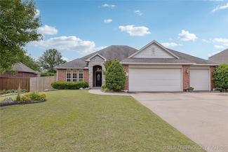 1305 E Uniontown St, Broken Arrow, OK 74012