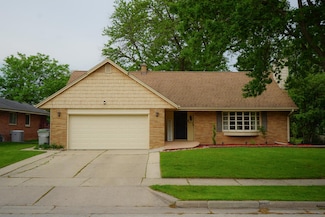 3867 S Massachusetts Ave, Milwaukee, WI 53220