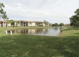 814 Sky Pine Way Unit 72, Greenacres, FL 33415