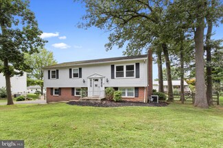 45 Independence Dr, New Freedom, PA 17349