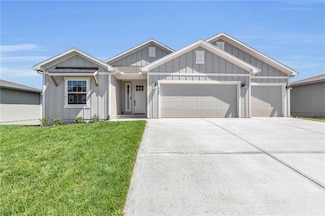 8108 N Sycamore Ave, Kansas City, MO 64157
