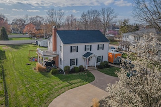 801 Jackson St, Macon, MO 63552