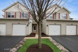 3171 Falling Waters Ln, Lindenhurst, IL 60046