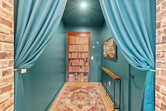 635 7th Ave S Unit 517, Nashville, TN 37203
