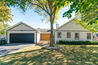 2N175 Bernice Ave, Glen Ellyn, IL 60137