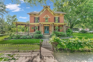 743 Indiana St, Lawrence, KS 66044