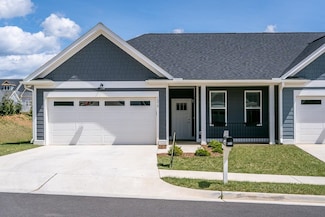 1575 Port Hills Dr, Harrisonburg, VA 22801