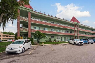 2358 Ecuadorian Way Unit 52, Clearwater, FL 33763