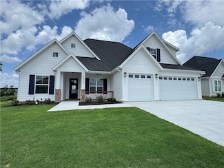 2800 Comet Cove, Lowell, AR 72745