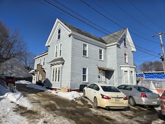 16 Chestnut St, Auburn, ME 04210