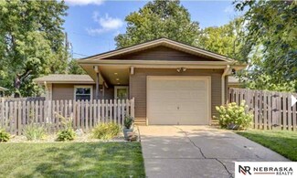 8769 Templeton Dr, Omaha, NE 68134
