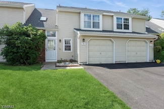 76 Avebury Place, Somerset, NJ 08873