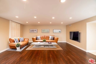 5301 Balboa Blvd Unit A8, Encino, CA 91316