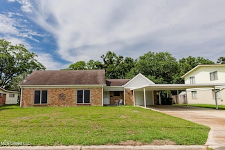 2503 Convent Ave, Pascagoula, MS 39567