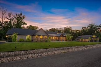 3 Grimsay Dr, Bella Vista, AR 72715
