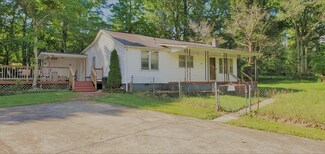 1508 Poplar Creek Rd, Oliver Springs, TN 37840