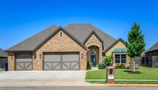 17421 Locust Grove Ln, Edmond, OK 73012