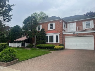 202 Broadway, Lawrence, NY 11559