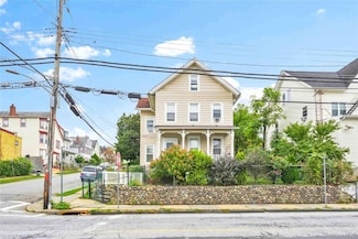 139 Spring St, Ossining, NY 10562