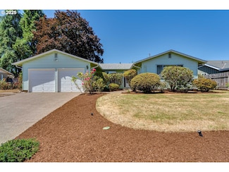 2884 Tulip St, Eugene, OR 97408