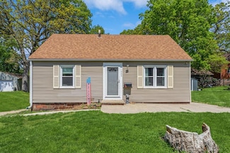 1523 Allison Ave, Des Moines, IA 50314