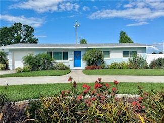 3701 Manatee Dr SE, Saint Petersburg, FL 33705