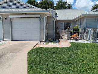 26062 Newcombe Cir, Leesburg, FL 34748