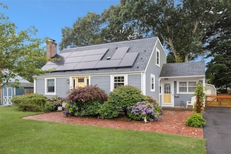 35 Missouri Dr, Warwick, RI 02886