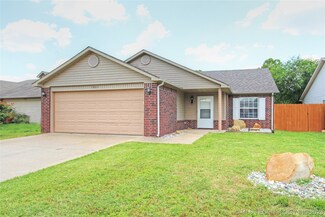 7864 E 132nd Place S, Bixby, OK 74008