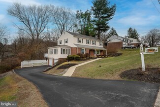 203 Cherry Hill Ln, Broomall, PA 19008