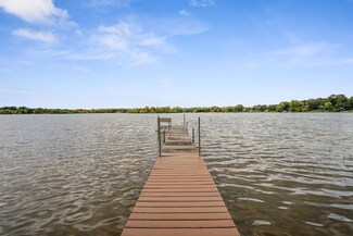 31552 London Dr NE, Cambridge, MN 55008