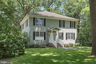 27 Kleis Rd, Severna Park, MD 21146