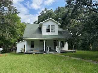 227 Coons Mill Rd, Woodville, MS 39669