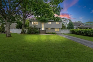1291 Minerva Ave, West Islip, NY 11795