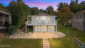 492 Pinehaven Dr, New London, NC 28127