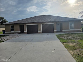 328 Harold Ave S, Lehigh Acres, FL 33973