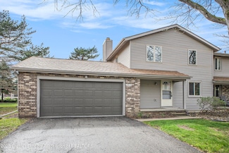 1012 Grenoble Cir Unit 106, Lansing, MI 48917