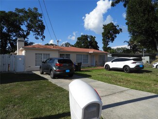 2911 W Clifton St, Tampa, FL 33614
