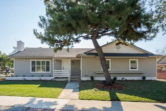 828 Maryhurst Dr, Claremont, CA 91711