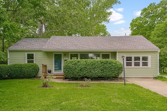 2411 Massachusetts St, Lawrence, KS 66046