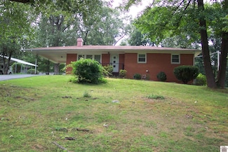 188 Magnolia St, Calvert City, KY 42029