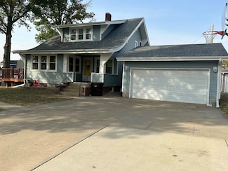 506 3rd Ave, Tarnov, NE 68642