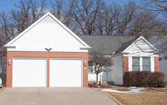 2111 3rd St SW, Waverly, IA 50677