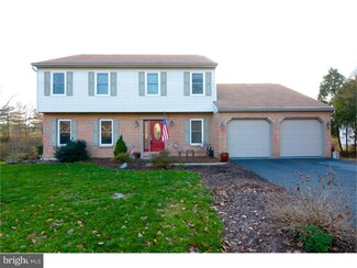 212 John Glenn Ave, Reading, PA 19607