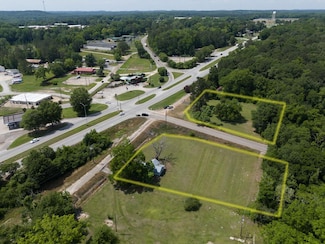63 Chewalla Rd, Eufaula, AL 36027