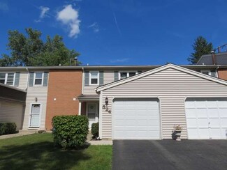 524 Thomas Rd Unit 2, Bolingbrook, IL 60440