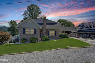 23077 Ahoy Ln, Abingdon, VA 24211