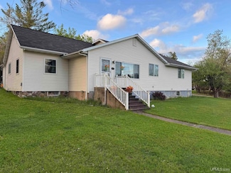 500 Fairbanks St, Iron Mountain, MI 49801