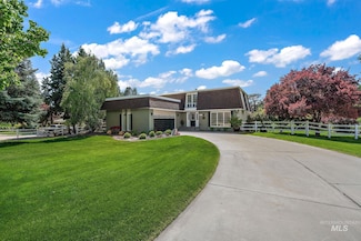 4545 N Columbine St, Boise, ID 83713